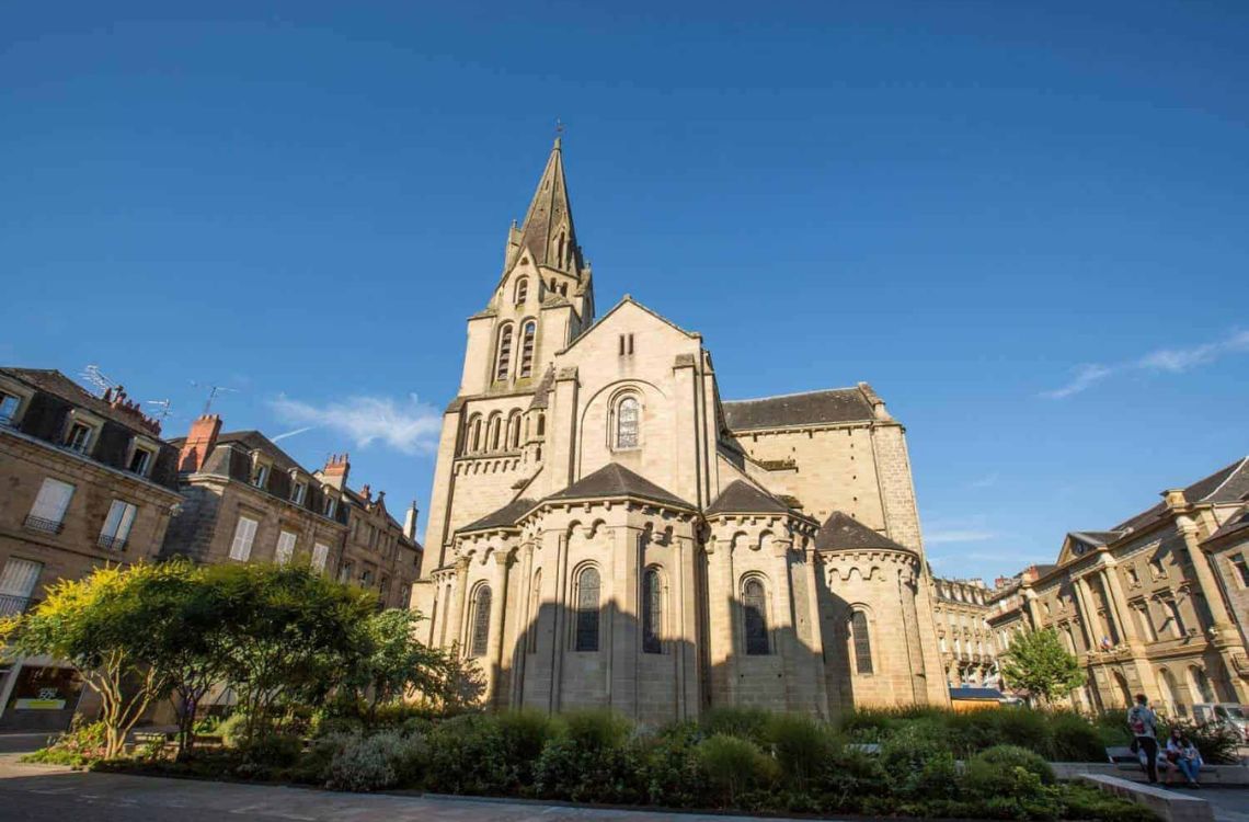 Formation géobiologie à proximité de Brive-la-Gaillarde en Corrèze
